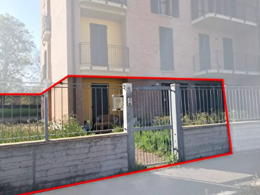 Immagine 7 di Appartamento in vendita  in Via Mario Sironi  a Reggio Nell'emilia