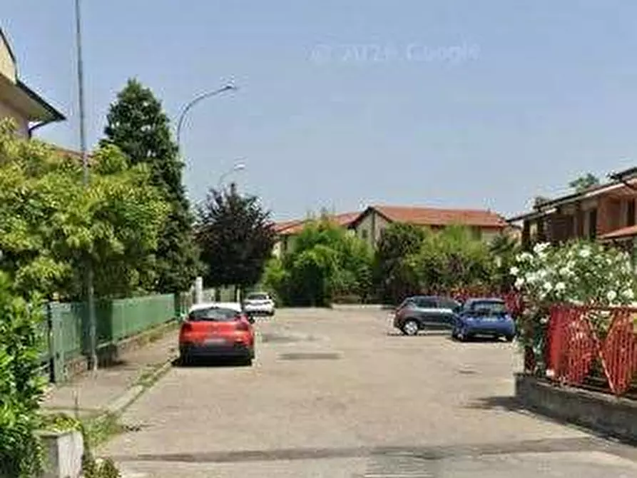 Immagine 3 di Appartamento in vendita  in Via della Stazione a San Martino Siccomario