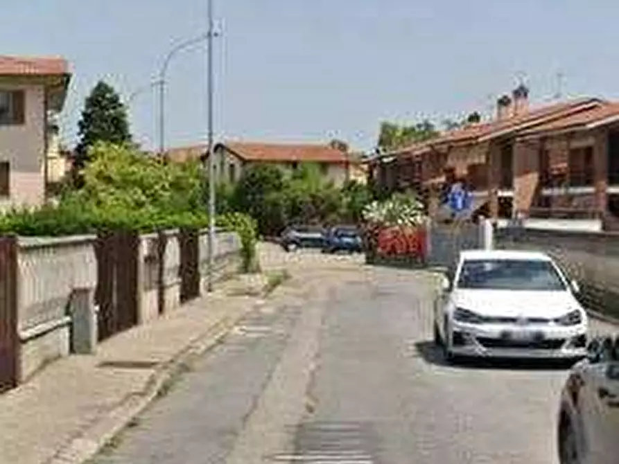 Immagine 5 di Ufficio in vendita  in Via della Stazione a San Martino Siccomario