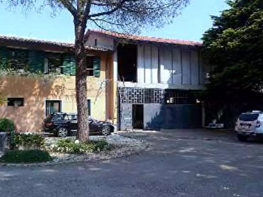 Immagine 4 di Capannone industriale in vendita  in Via Filermo a Caneva