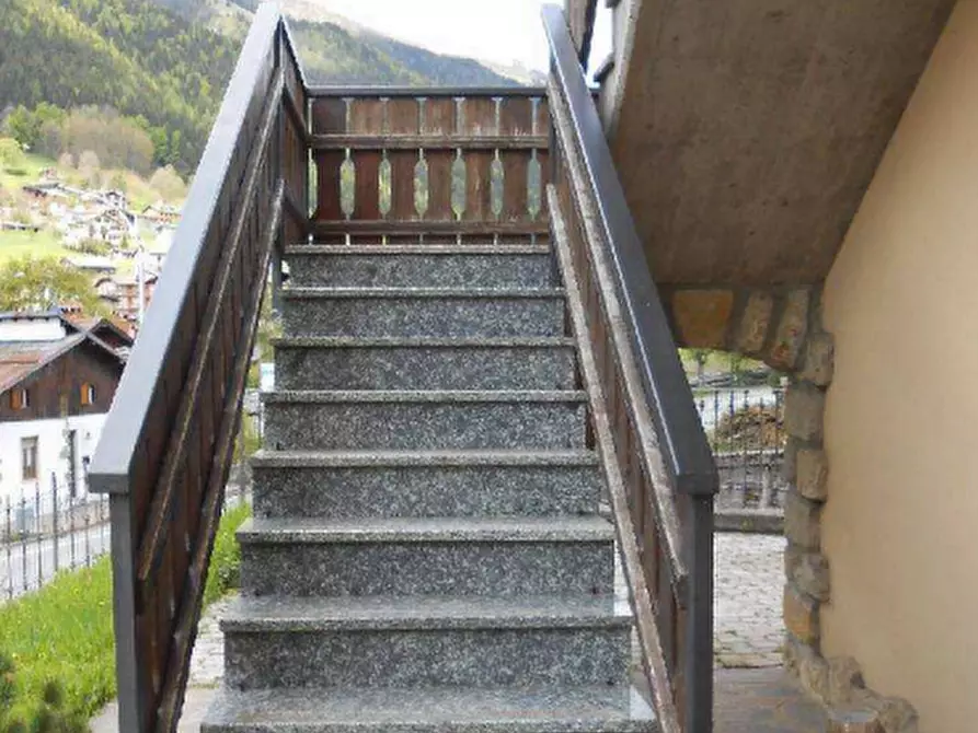 Immagine 4 di Appartamento in vendita  in Via Serta  a Schilpario