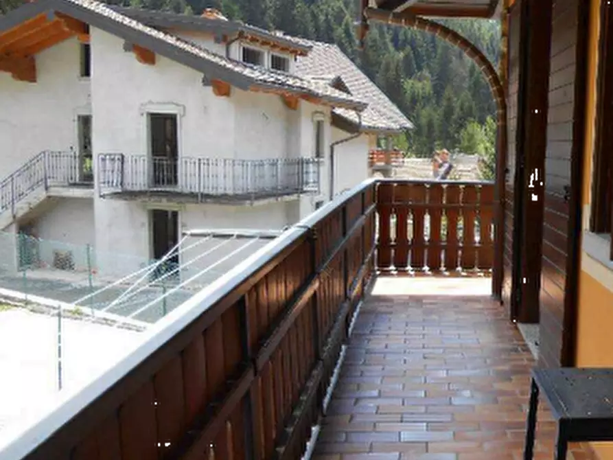 Immagine 6 di Appartamento in vendita  in Via Serta  a Schilpario