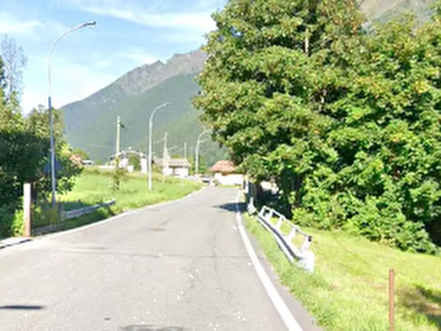 Immagine 10 di Appartamento in vendita  in Via Serta  a Schilpario