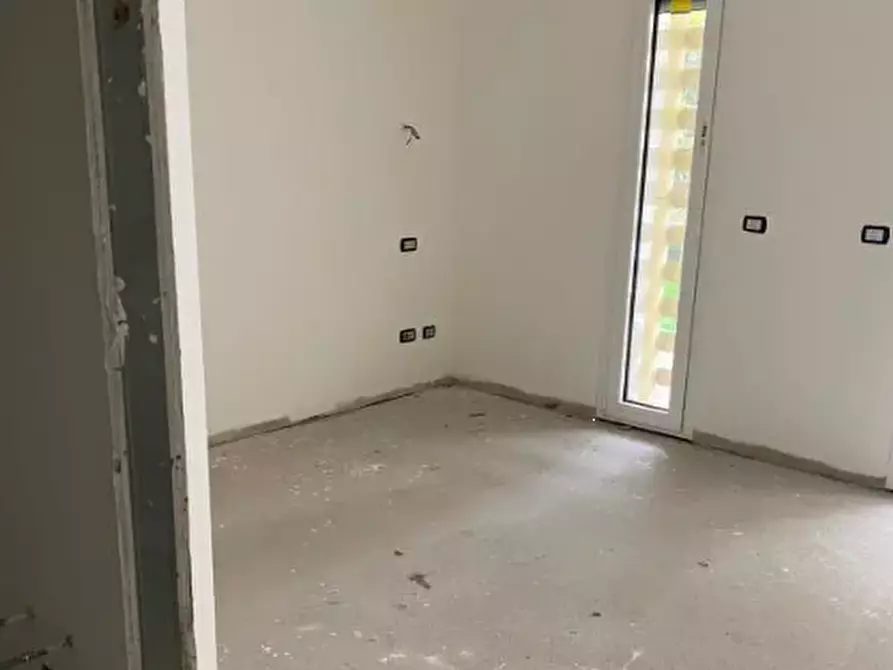 Immagine 10 di Stabile in vendita  in Via Guglielmo Marconi  a Verdello