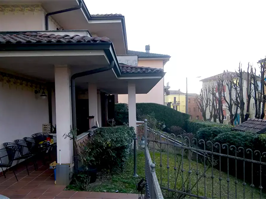 Immagine 14 di Villa in vendita  in Via Rinarolo a Tortona