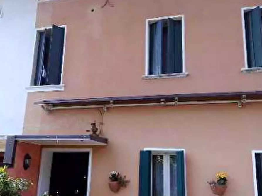Immagine 3 di Porzione di casa in vendita  in Via Filermo a Caneva