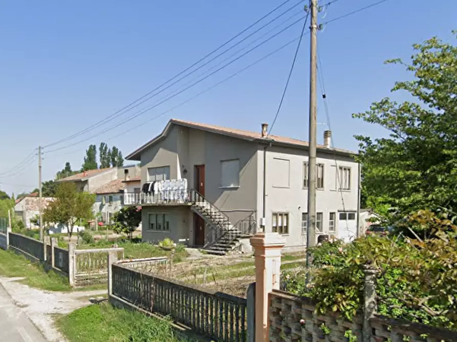 Immagine 2 di Casa indipendente in vendita  in Via di Mezzo a Castelmassa