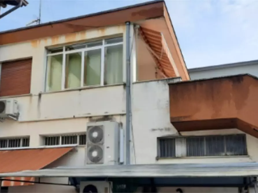 Immagine 3 di Appartamento in vendita  in Via Guglielmo Marconi a Caneva