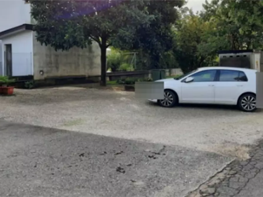 Immagine 4 di Appartamento in vendita  in Via Guglielmo Marconi a Caneva