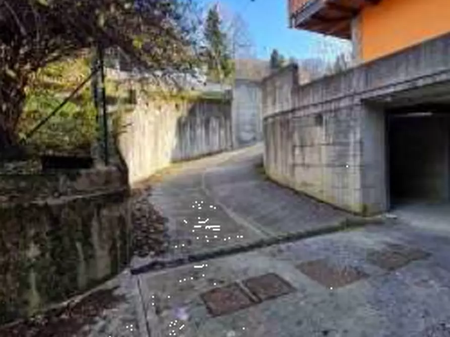 Immagine 4 di Appartamento in vendita  in Via Camarelli a San Giovanni Bianco