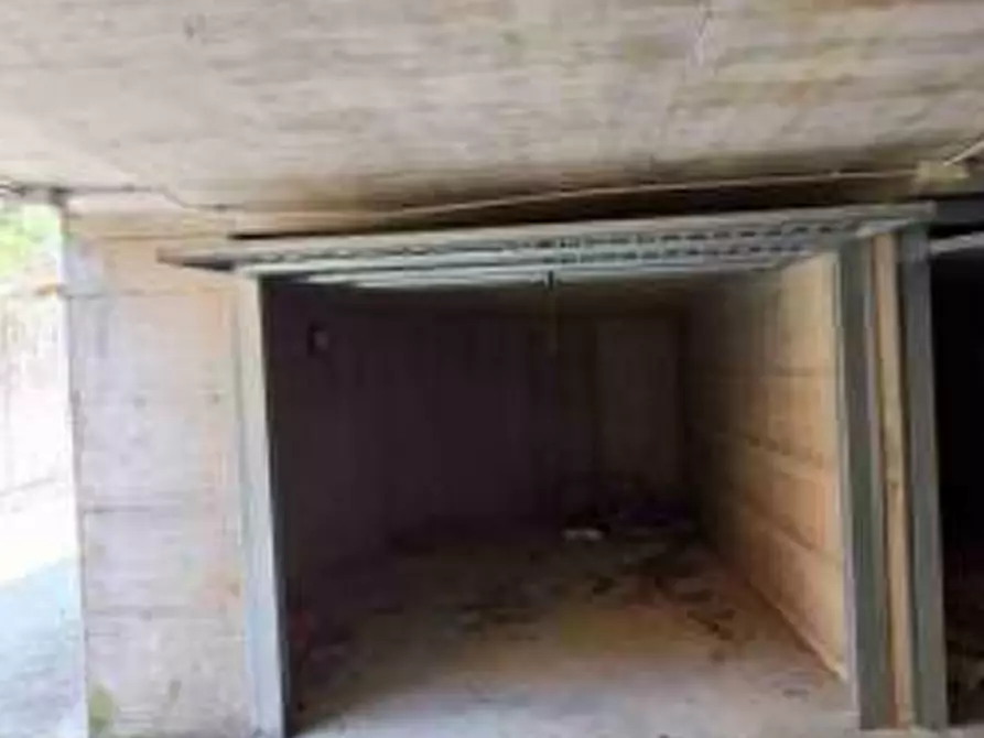 Immagine 5 di Appartamento in vendita  in Via Camarelli a San Giovanni Bianco