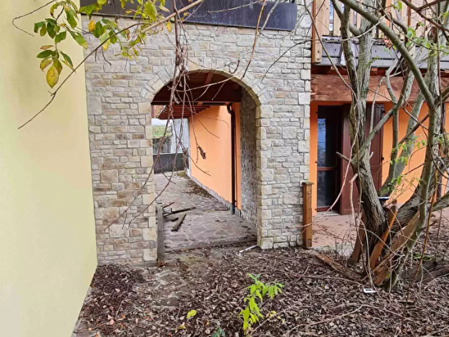 Immagine 11 di Appartamento in vendita  in Via Camarelli a San Giovanni Bianco