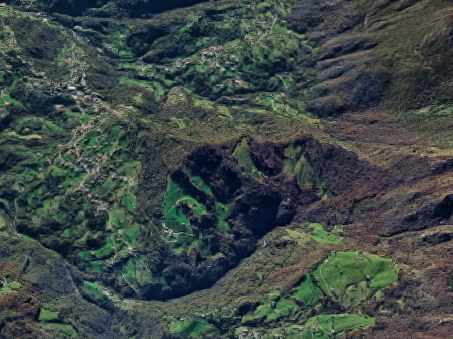 Immagine 16 di Appartamento in vendita  in Via Don Taramelli a Rota D'imagna