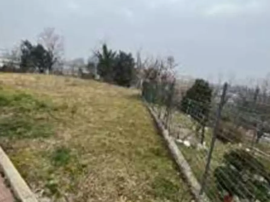 Immagine 2 di Terreno edificabile in vendita  in Via Italia a Costa Masnaga