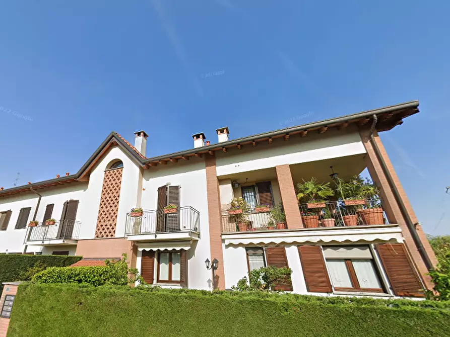 Immagine 6 di Appartamento in vendita  in Via Enrico Fermi a Lomagna