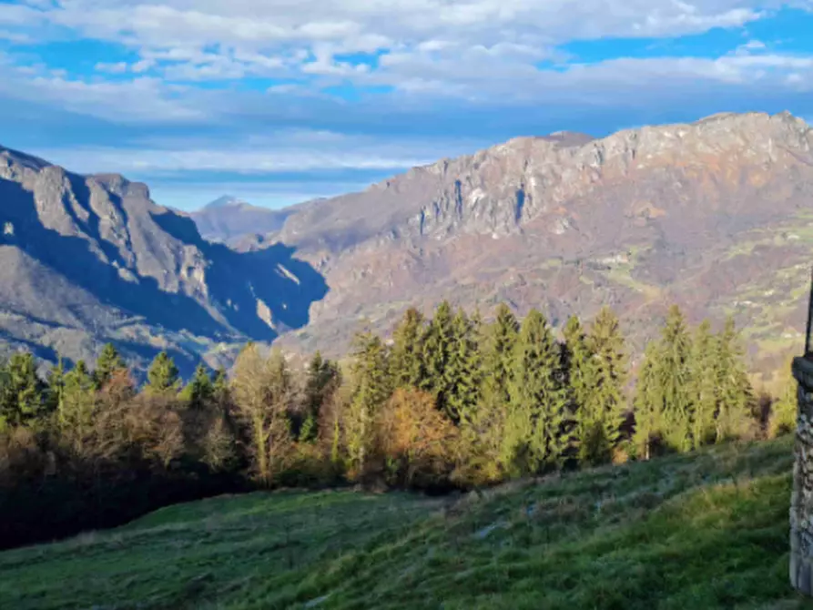 Immagine 12 di Appartamento in vendita  in  Via Camarelli a San Giovanni Bianco