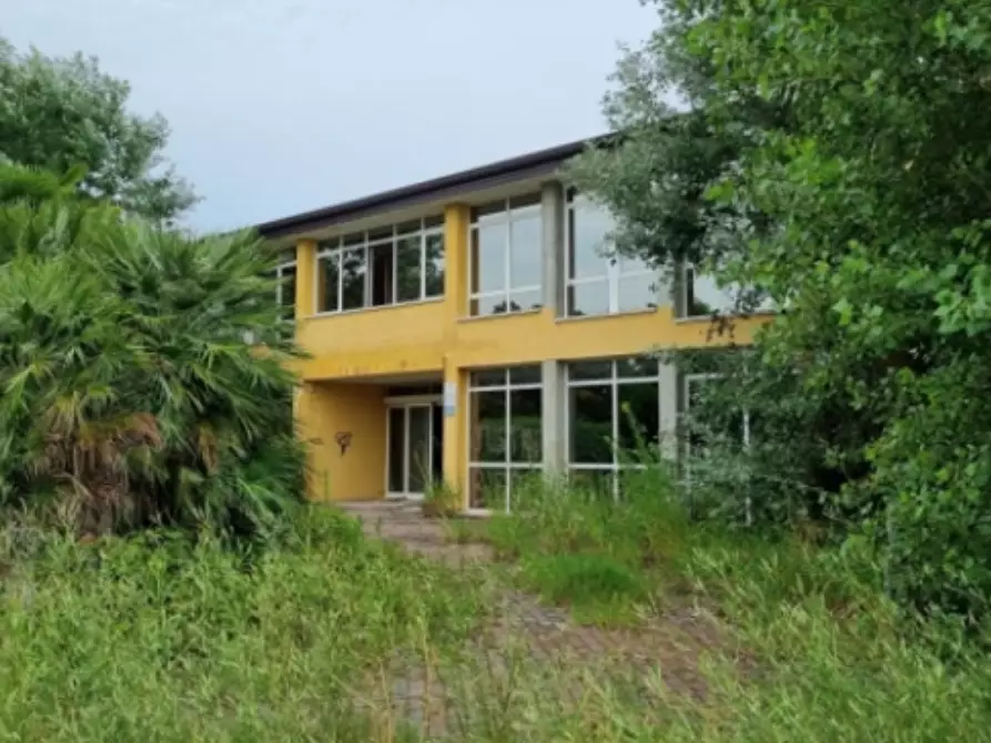 Immagine 2 di Hotel in vendita  in Via Carlo Alberto dalla Chiesa a Copparo