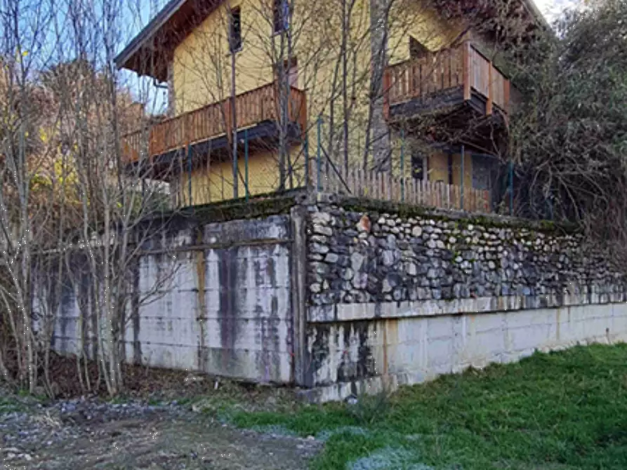 Immagine 11 di Appartamento in vendita  in Via Camarelli  a San Giovanni Bianco