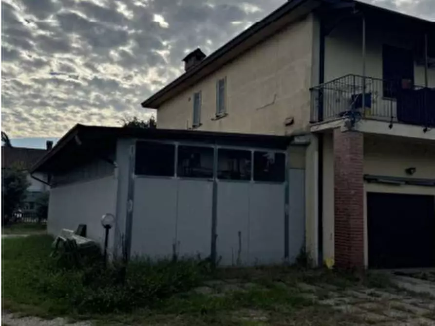 Immagine 7 di Appartamento in vendita  in Viale dell'Artigianato a Codigoro