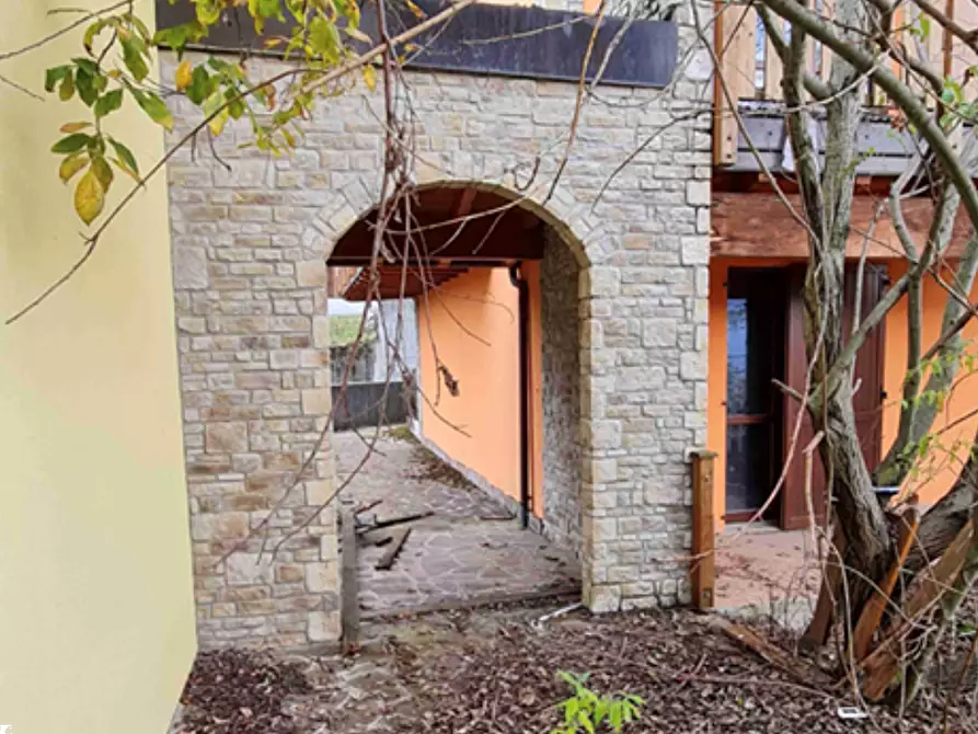 Immagine 10 di Appartamento in vendita  in Via Camarelli a San Giovanni Bianco