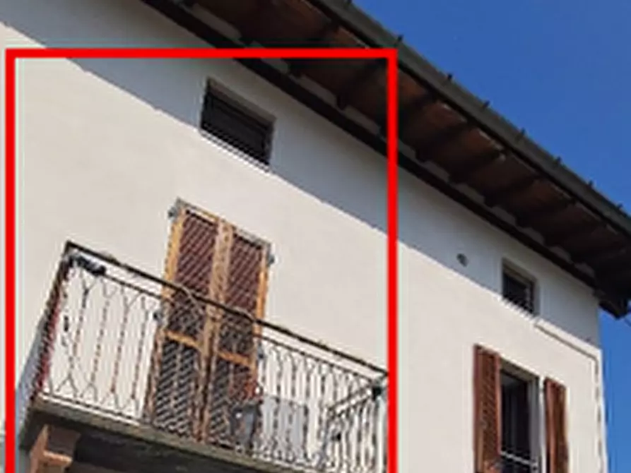 Immagine 12 di Appartamento in vendita  in Via Guglielmo Marconi  a Brinzio