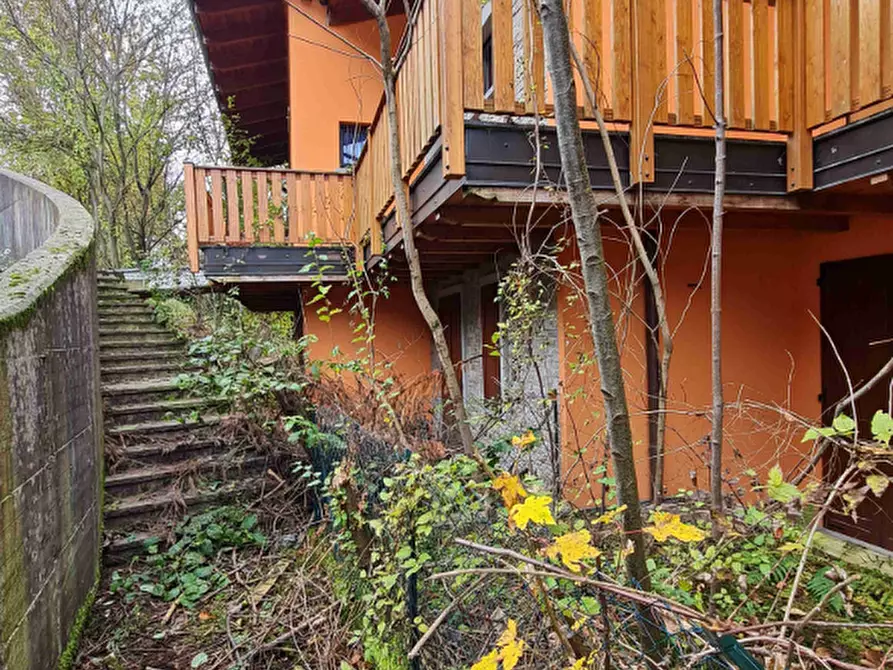 Immagine 4 di Appartamento in vendita  in Via Camarelli a San Giovanni Bianco