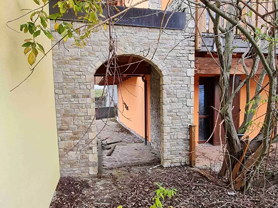 Immagine 10 di Appartamento in vendita  in Via Camarelli a San Giovanni Bianco