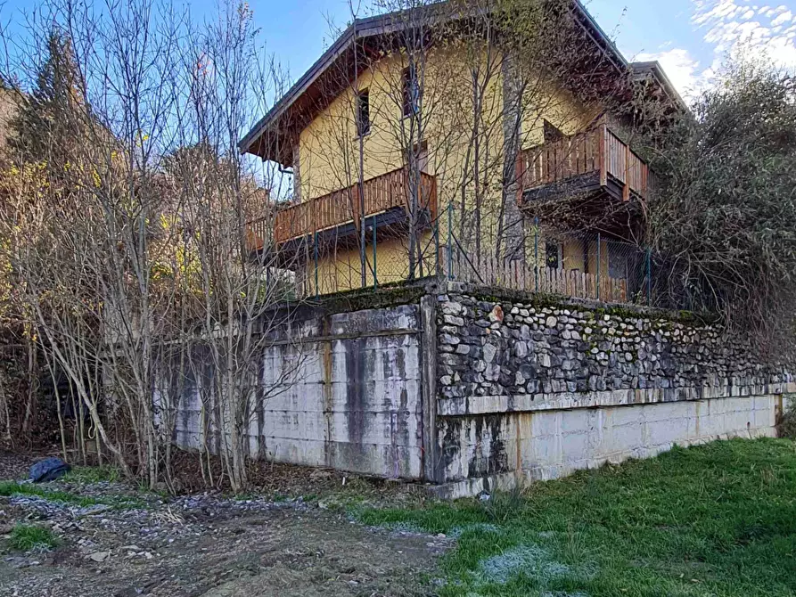 Immagine 13 di Appartamento in vendita  in Via Camarelli a San Giovanni Bianco