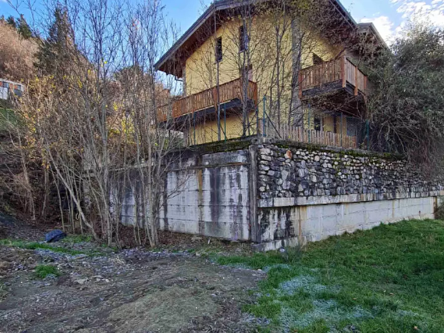 Immagine 7 di Appartamento in vendita  in Via Camarelli a San Giovanni Bianco