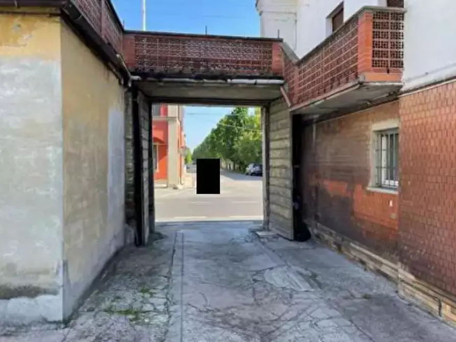 Immagine 7 di Appartamento in vendita  in Via Giacomo Matteotti a Cortemaggiore