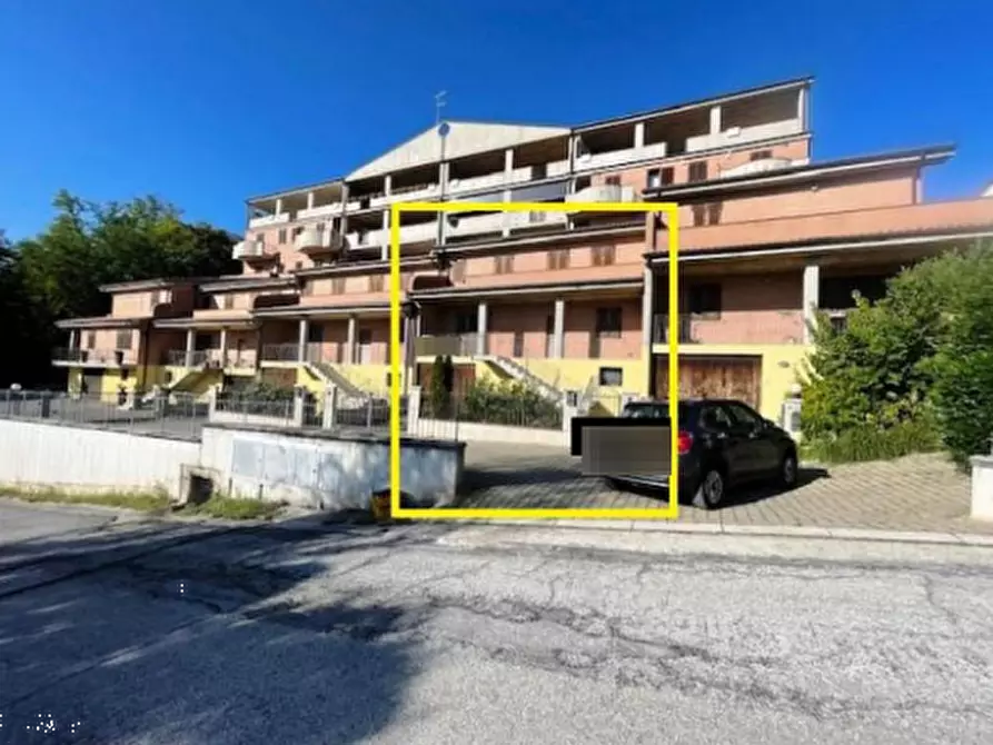Immagine 2 di Villetta a schiera in vendita  in Strada Roccolo Svampa a Montegranaro