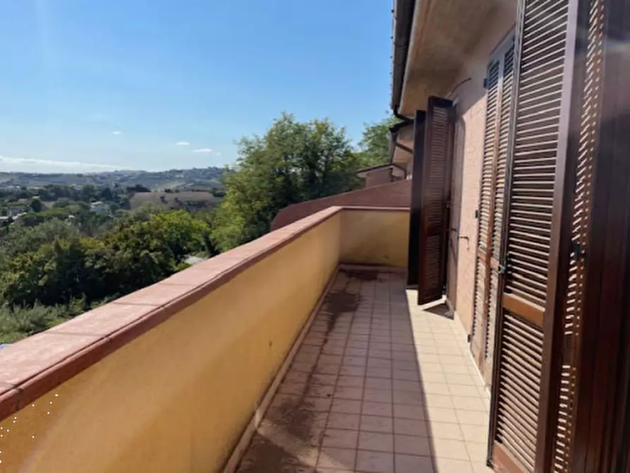 Immagine 15 di Villetta a schiera in vendita  in Strada Roccolo Svampa a Montegranaro