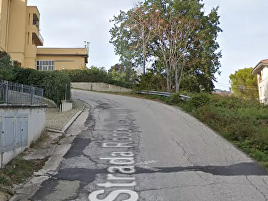 Immagine 27 di Villetta a schiera in vendita  in Strada Roccolo Svampa a Montegranaro