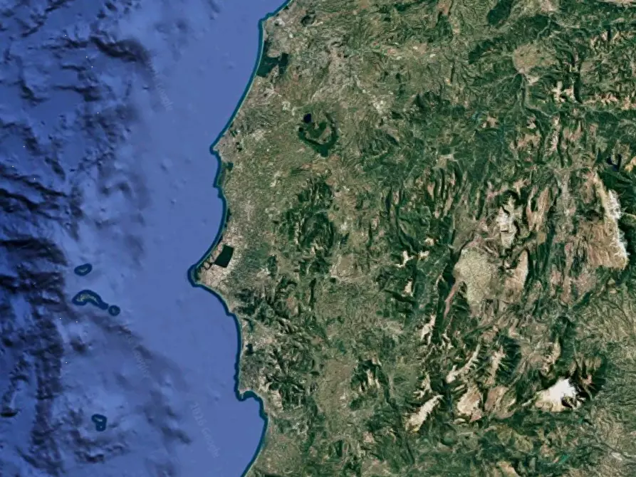 Immagine 12 di Appartamento in vendita  in Piazza Centogocce a Lariano