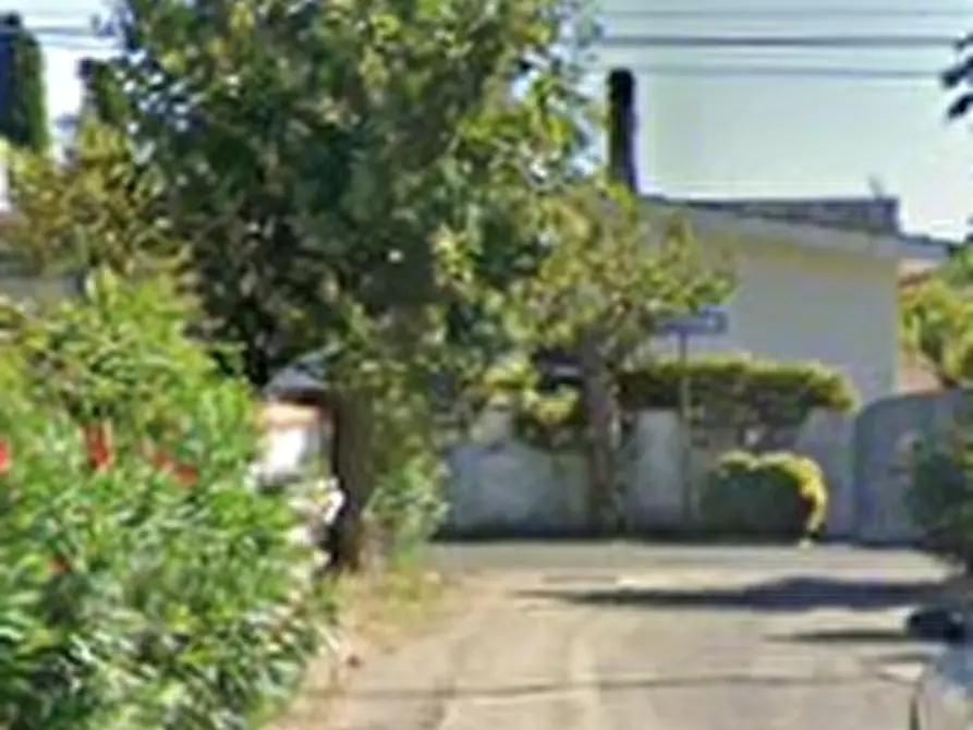 Immagine 7 di Villa in vendita  in Via della Vergine a Ardea