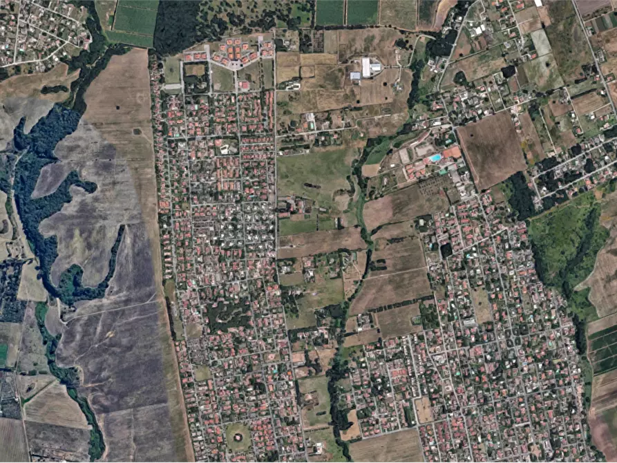 Immagine 11 di Villa in vendita  in Via della Vergine a Ardea