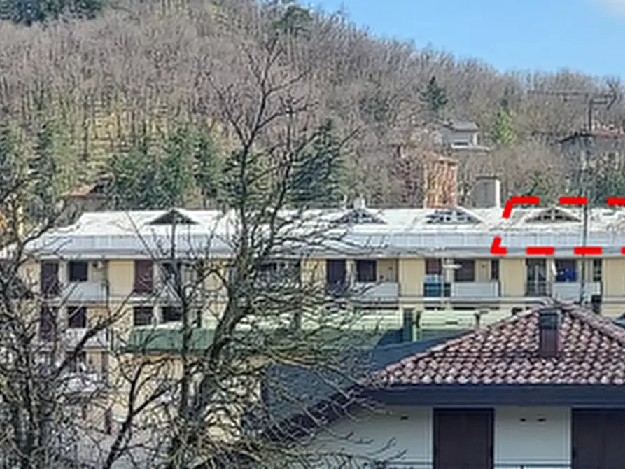 Immagine 7 di Appartamento in vendita  in Via Giardini a Pavullo Nel Frignano