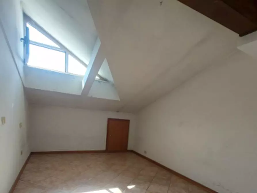 Immagine 10 di Appartamento in vendita  in Via Giardini a Pavullo Nel Frignano