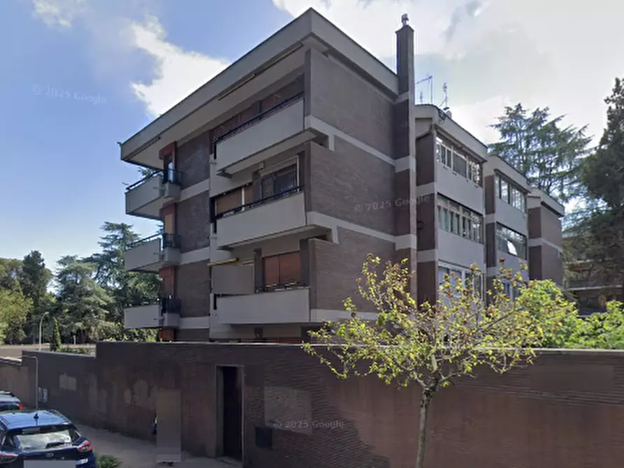 Immagine 4 di Appartamento in vendita  in Via Ronciglione a Roma