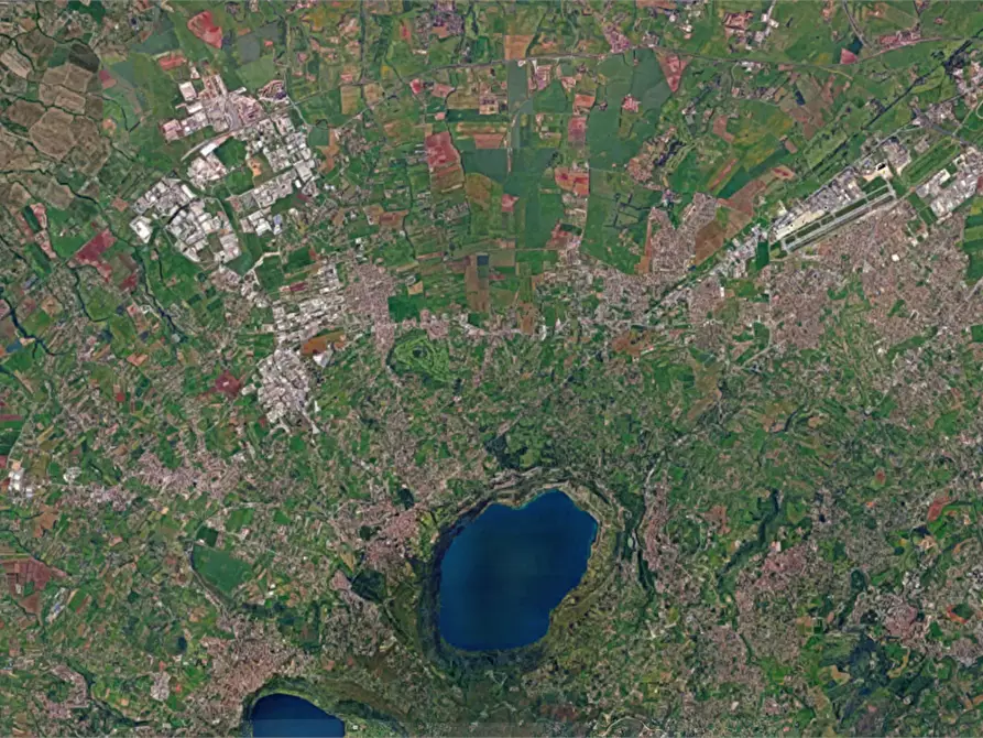 Immagine 3 di Magazzino in vendita  in Via l’Aquila a Albano Laziale