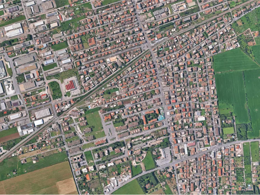 Immagine 1 di Magazzino in vendita  in Via l’Aquila a Albano Laziale