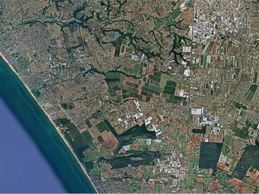 Immagine 24 di Villa in vendita  in Via della Vergine a Ardea