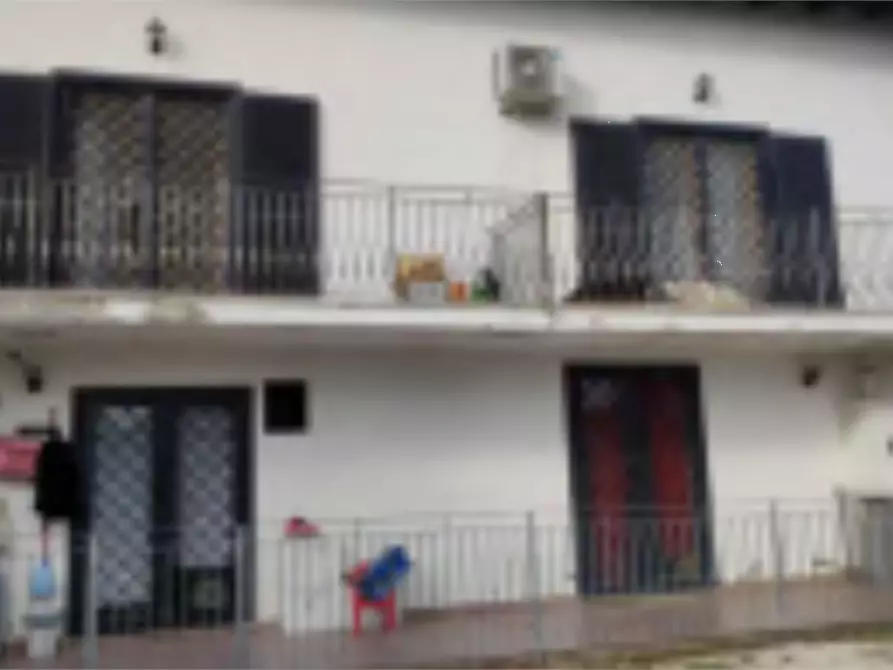 Immagine 2 di Villa in vendita  in Via Colle Caldara a Velletri