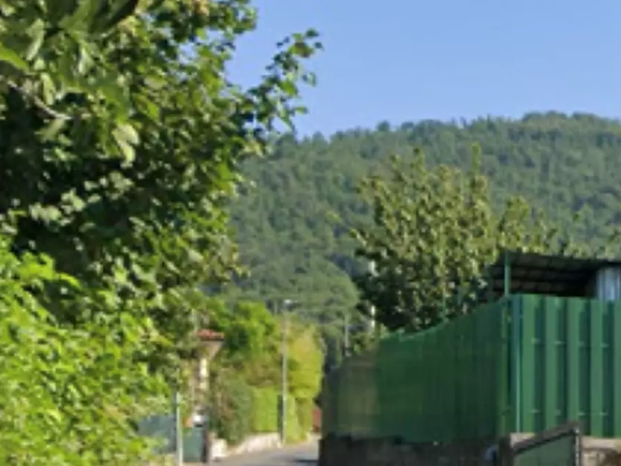 Immagine 11 di Villa in vendita  in Via Colle Caldara a Velletri