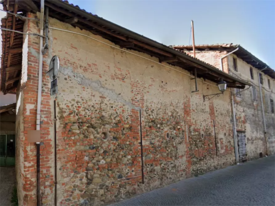 Immagine 10 di Porzione di casa in vendita  in Via XXIV Maggio  a Lombardore