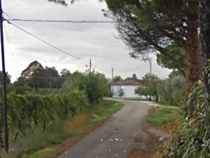 Immagine 12 di Villa in vendita  in  Via Lunetta a Ravenna