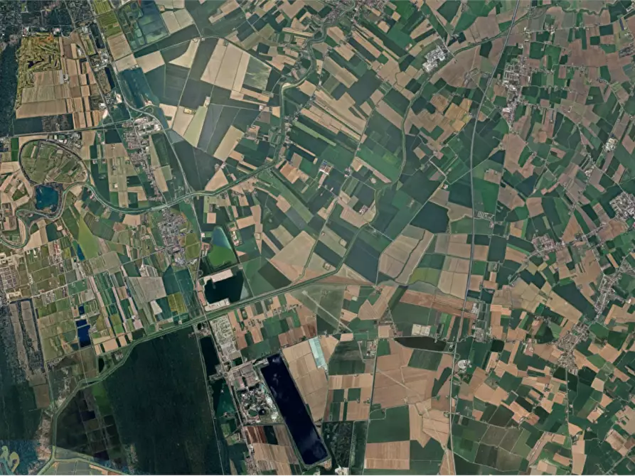 Immagine 17 di Villa in vendita  in  Via Lunetta a Ravenna