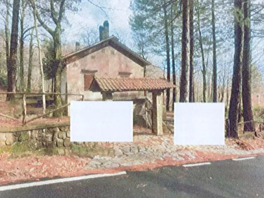 Immagine 7 di Villa in vendita  in Via della Vetta a Santa Fiora