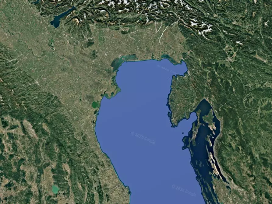 Immagine 15 di Appartamento in vendita  in Via della Bassa a Ravenna