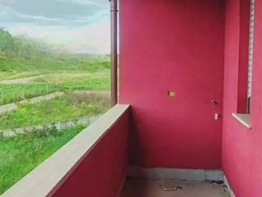 Immagine 5 di Villetta a schiera in vendita  in Via Carlo Cassola a Roma